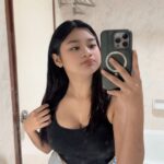 Desahan Gadis Perawan