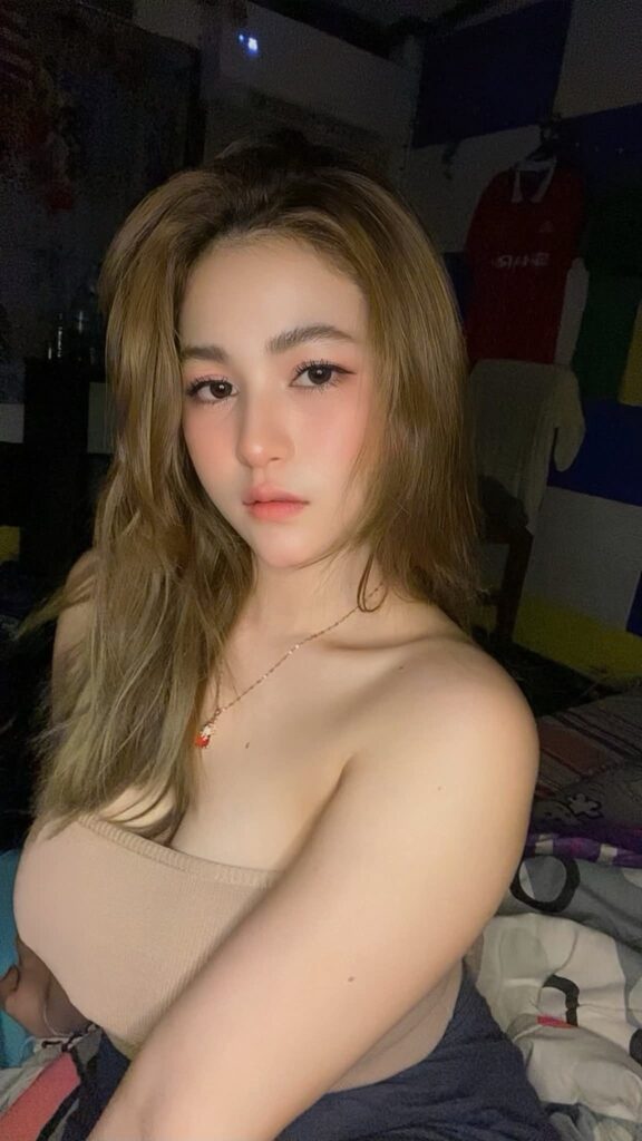 Ngentot Mahasiwa Baru Yang Montok