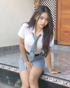 Kurenggut Keperawan Adik Iparku