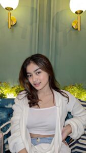 Kerenggut Perawanan Sepupuku